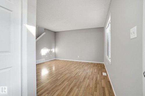 41 2503 24 Street, Edmonton, AB - Indoor Photo Showing Other Room