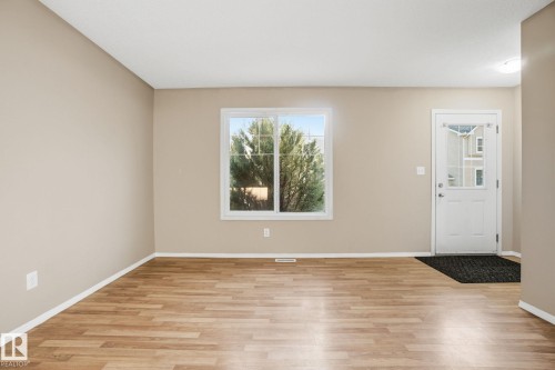 41 2503 24 Street, Edmonton, AB - Indoor Photo Showing Other Room