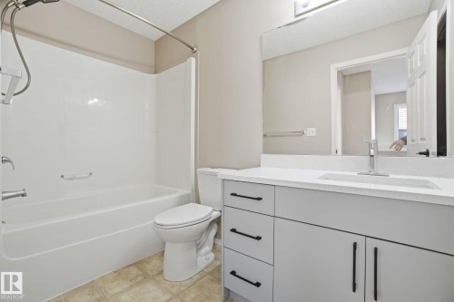 41 2503 24 Street, Edmonton, AB - Indoor Photo Showing Bathroom