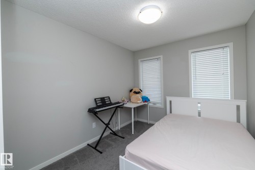 17147 49 Street, Edmonton, AB - Indoor Photo Showing Other Room
