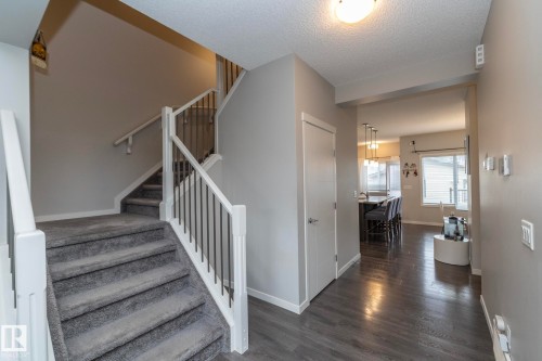 17147 49 Street, Edmonton, AB - Indoor Photo Showing Other Room