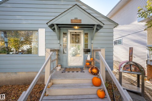 11109 81 Avenue, Edmonton, AB - Outdoor With Exterior