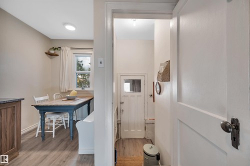 11109 81 Avenue, Edmonton, AB - Indoor Photo Showing Other Room