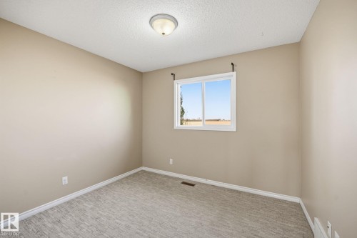40 Birchglen Crescent, Leduc, AB - Indoor Photo Showing Other Room