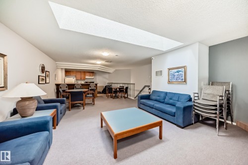 117 15503 106 Street, Edmonton, AB - Indoor Photo Showing Living Room