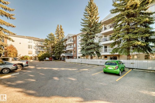 117 15503 106 Street, Edmonton, AB - Outdoor
