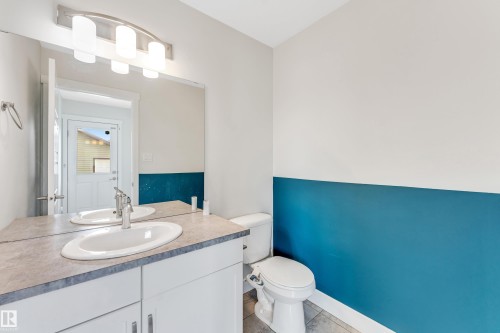 1544 21 Street, Edmonton, AB - Indoor Photo Showing Bathroom