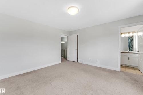 1544 21 Street, Edmonton, AB - Indoor Photo Showing Other Room