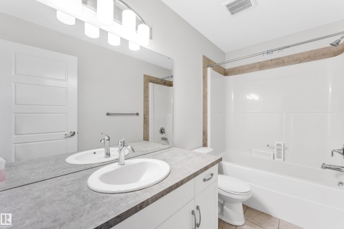 1544 21 Street, Edmonton, AB - Indoor Photo Showing Bathroom