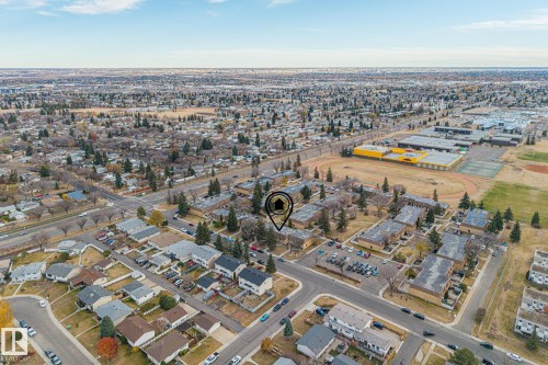 137 Londonderry Square, Edmonton, AB - Outdoor With View