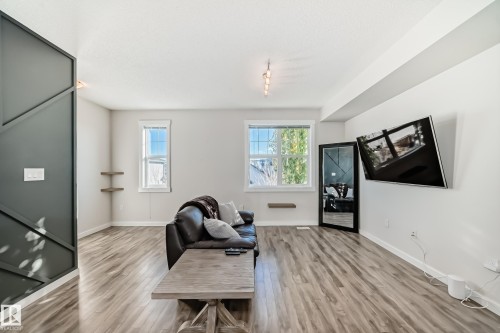 60 903 Crystallina Nera Way, Edmonton, AB - Indoor Photo Showing Office