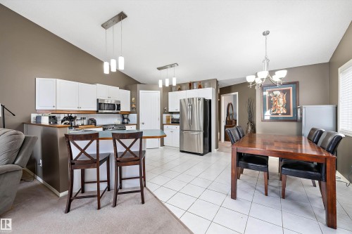 20 11717 9B Avenue, Edmonton, AB - Indoor