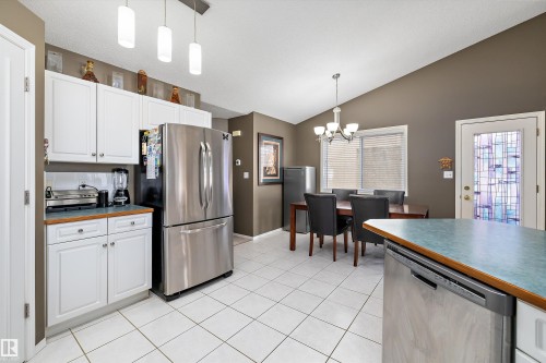 20 11717 9B Avenue, Edmonton, AB - Indoor