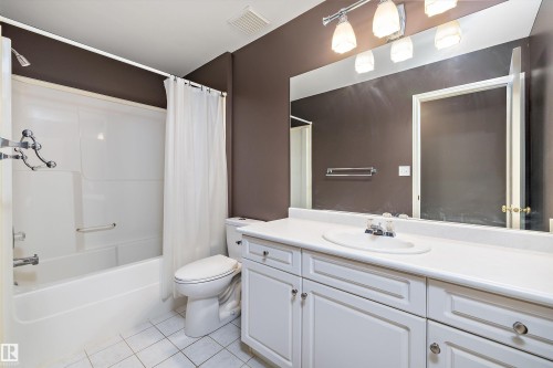 20 11717 9B Avenue, Edmonton, AB - Indoor Photo Showing Bathroom