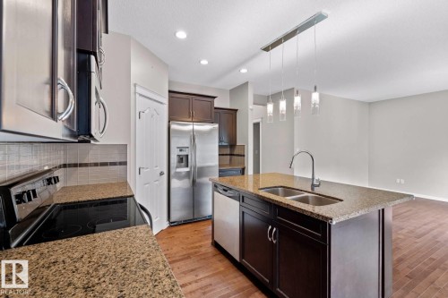 716 Adams Way, Edmonton, AB - Indoor Photo Showing Kitchen With Double Sink