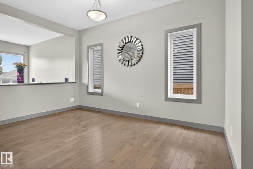 5514 Crabapple Loop, Edmonton, AB - Indoor Photo Showing Other Room