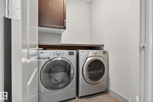 5514 Crabapple Loop, Edmonton, AB - Indoor Photo Showing Laundry Room