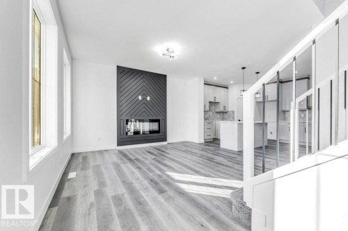 22 Westwyck Link, Spruce Grove, AB - Indoor Photo Showing Other Room