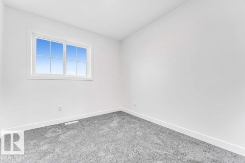 22 Westwyck Link, Spruce Grove, AB - Indoor Photo Showing Other Room