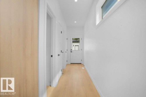 10946 62 Avenue, Edmonton, AB - Indoor Photo Showing Other Room