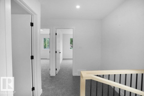10946 62 Avenue, Edmonton, AB - Indoor Photo Showing Other Room