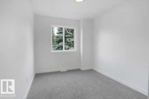10946 62 Avenue, Edmonton, AB - Indoor Photo Showing Other Room