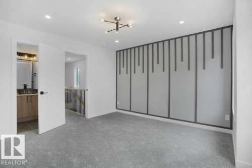 10946 62 Avenue, Edmonton, AB - Indoor Photo Showing Other Room
