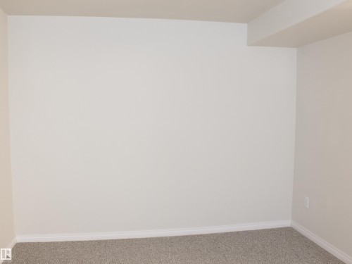 9130 77 Avenue, Edmonton, AB - Indoor Photo Showing Other Room