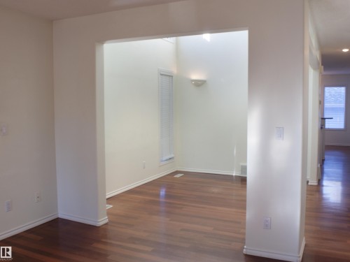 9130 77 Avenue, Edmonton, AB - Indoor Photo Showing Other Room