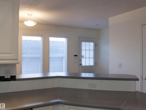 9130 77 Avenue, Edmonton, AB - Indoor Photo Showing Kitchen