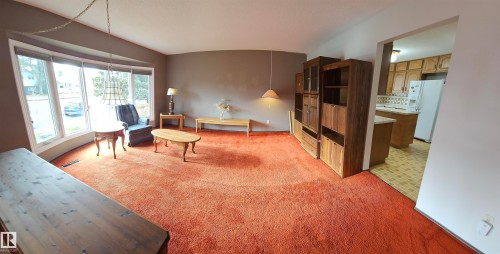 1817 65 Street, Edmonton, AB - Indoor Photo Showing Other Room