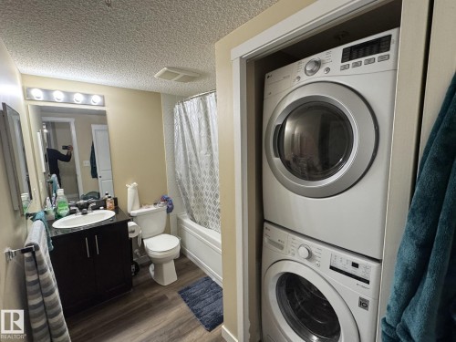 108 111 Watt Common, Edmonton, AB - Indoor Photo Showing Laundry Room