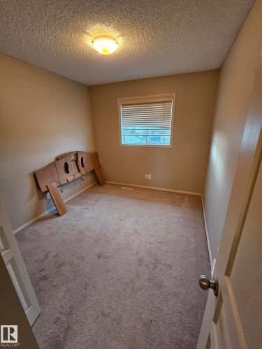 Edmonton, AB - Indoor Photo Showing Other Room