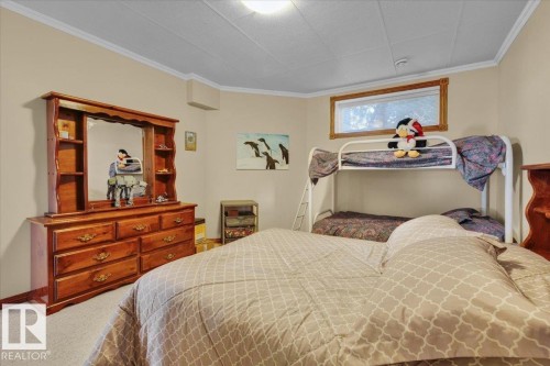 24703 Meridian Street, Edmonton, AB - Indoor Photo Showing Bedroom