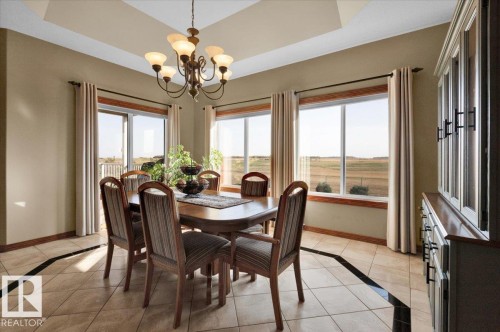 24703 Meridian Street, Edmonton, AB - Indoor Photo Showing Dining Room