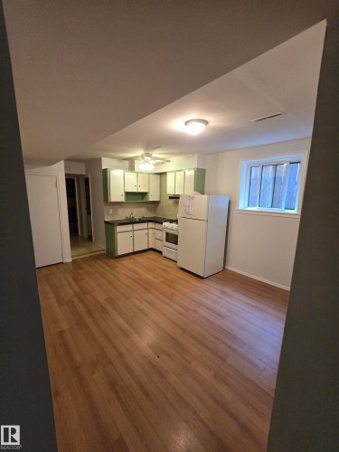 11905 70 Street, Edmonton, AB - Indoor Photo Showing Other Room