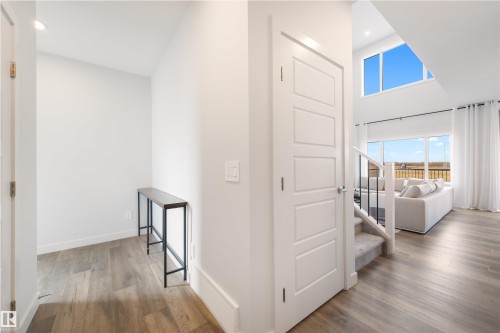 9332 183 Avenue, Edmonton, AB - Indoor