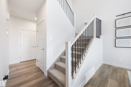 9332 183 Avenue, Edmonton, AB - Indoor Photo Showing Other Room