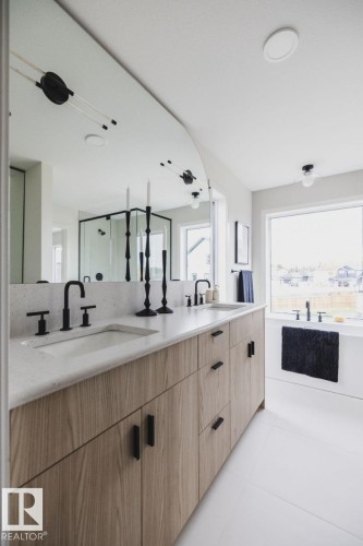 62 Riverhill Crescent, St. Albert, AB - Indoor Photo Showing Bathroom