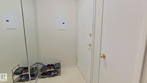 101 11455 41 Avenue Nw, Edmonton, AB - Indoor