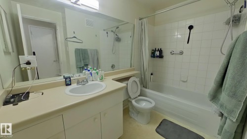 101 11455 41 Avenue Nw, Edmonton, AB - Indoor Photo Showing Bathroom