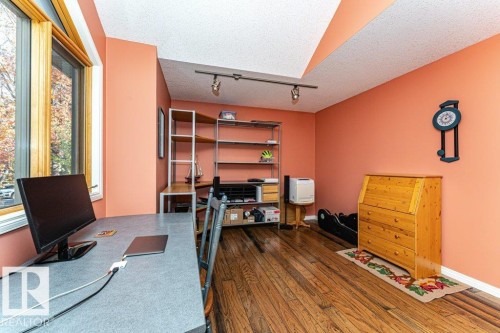 11531 78 Avenue, Edmonton, AB - Indoor Photo Showing Office