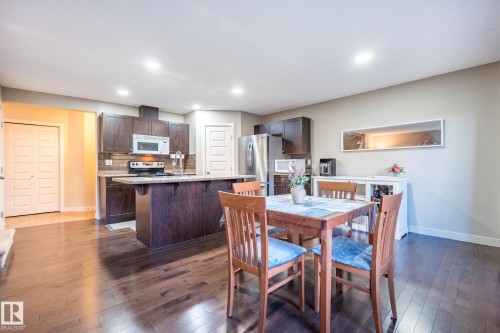 1692 Cunningham Way, Edmonton, AB - Indoor Photo Showing Other Room