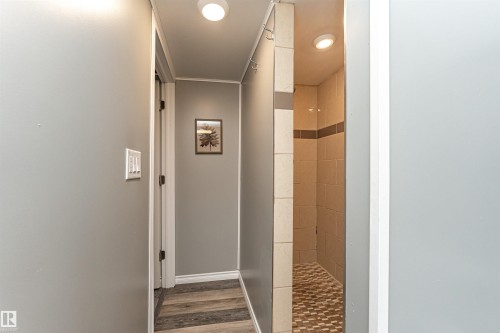 10703 95 Avenue, Morinville, AB - Indoor Photo Showing Other Room