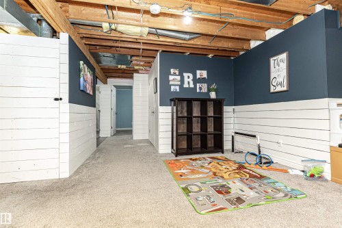 10703 95 Avenue, Morinville, AB - Indoor