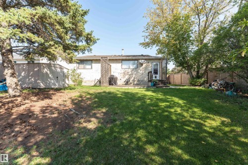 10703 95 Avenue, Morinville, AB - Outdoor