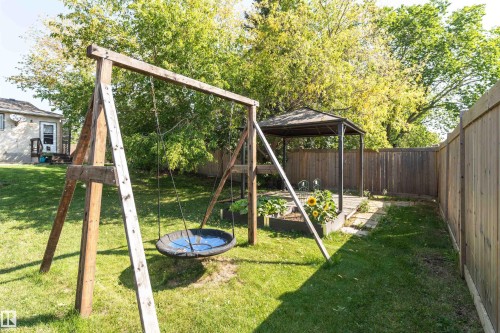 10703 95 Avenue, Morinville, AB - Outdoor