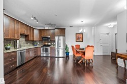 356 6079 MAYNARD Way  Edmonton, AB T6R 0S4