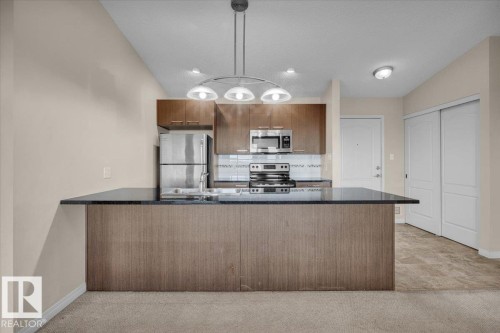 3408 9351 Simpson Drive, Edmonton, AB - Indoor Photo Showing Kitchen