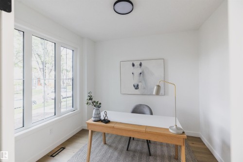 4216 121 Street, Edmonton, AB - Indoor Photo Showing Office